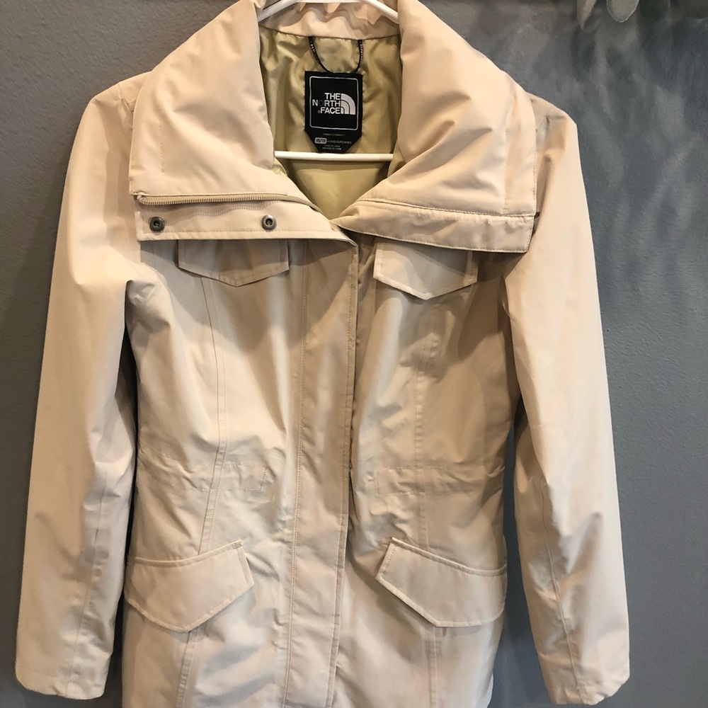 Women’s North Face Rain Jacket